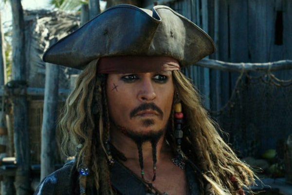 Johnny Depp está de volta ao mundo de Piratas do Caribe?